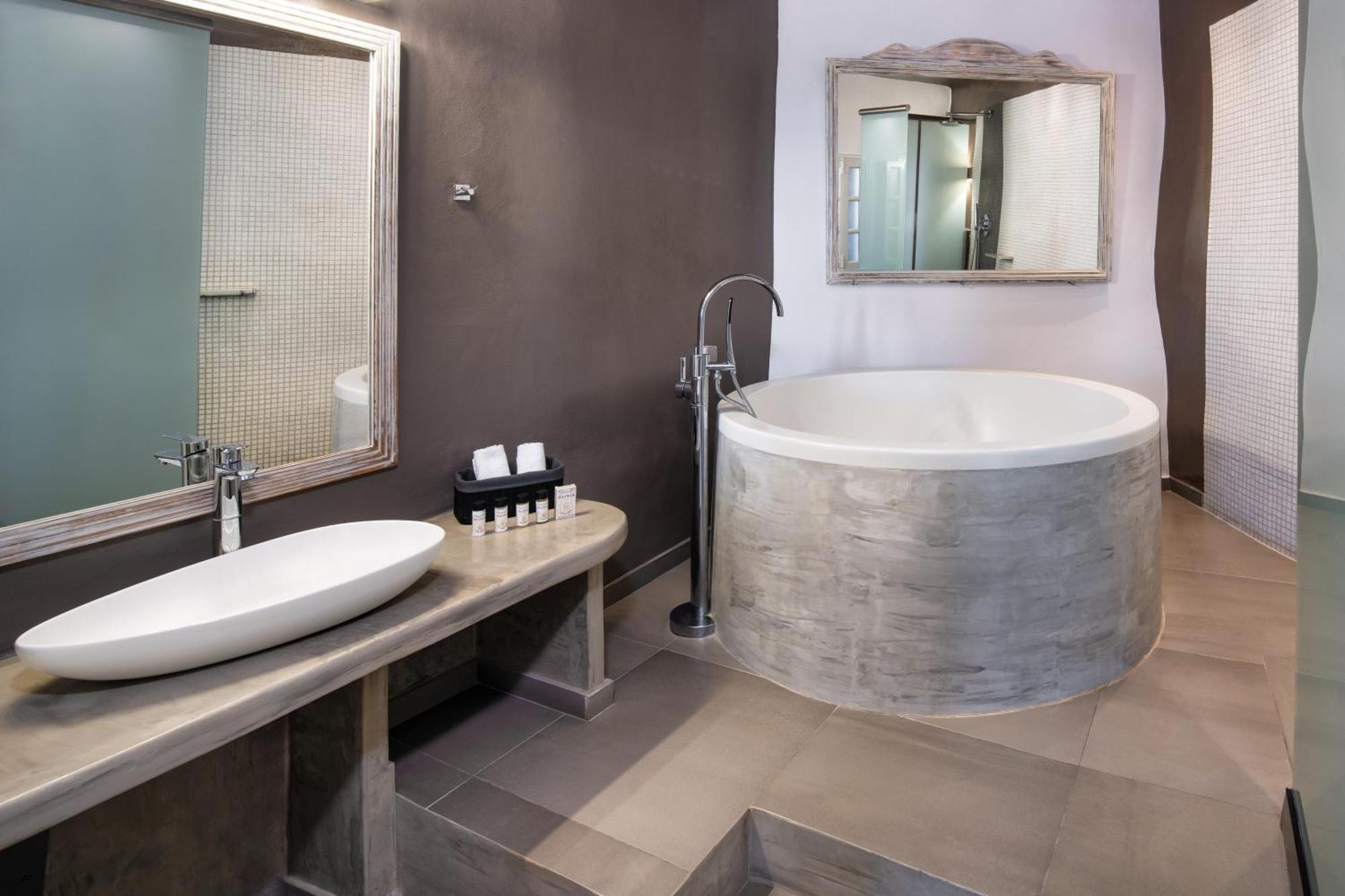 Lava Stone Bed & Breakfast เอีย ภายนอก รูปภาพ